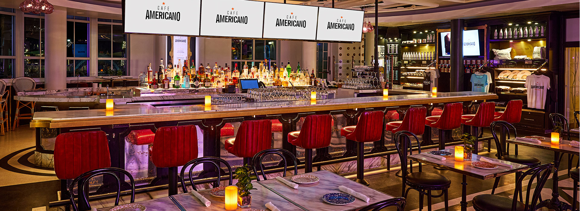 Cafe Americano Best Restaurant on Ocean Drive Miami Beach