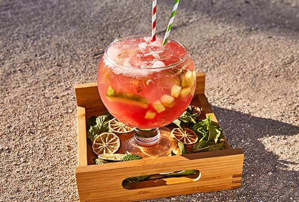 Cafe Americano Collins Ave drinks
